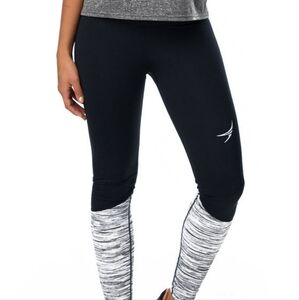 Endeavor Athletic Power up Leggings Size Small Black/Gray/Melange NWT Workout